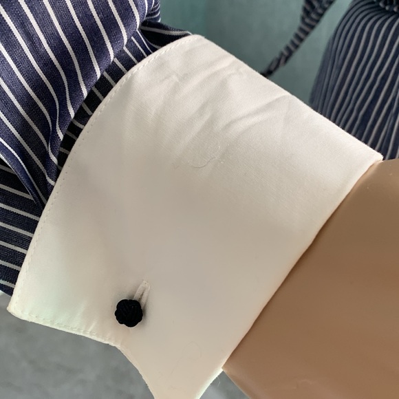 Lovely wrap Colar top with detailed cuffs - Picture 3 of 6